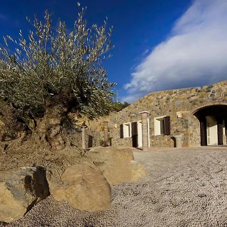 Villa Il Lupone *